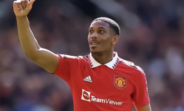 这座结合了 这座结合了