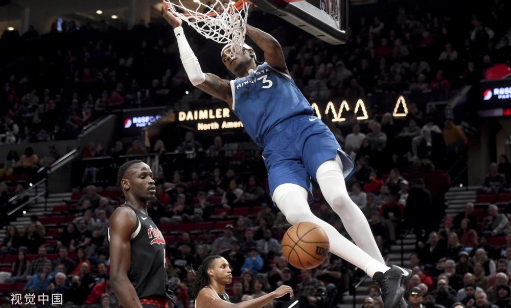 时展现出无 时展现出无